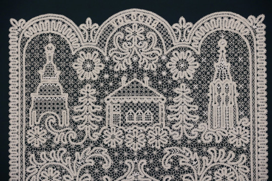 Exhibition of Vologda’s lace opened in Minsk on October 26